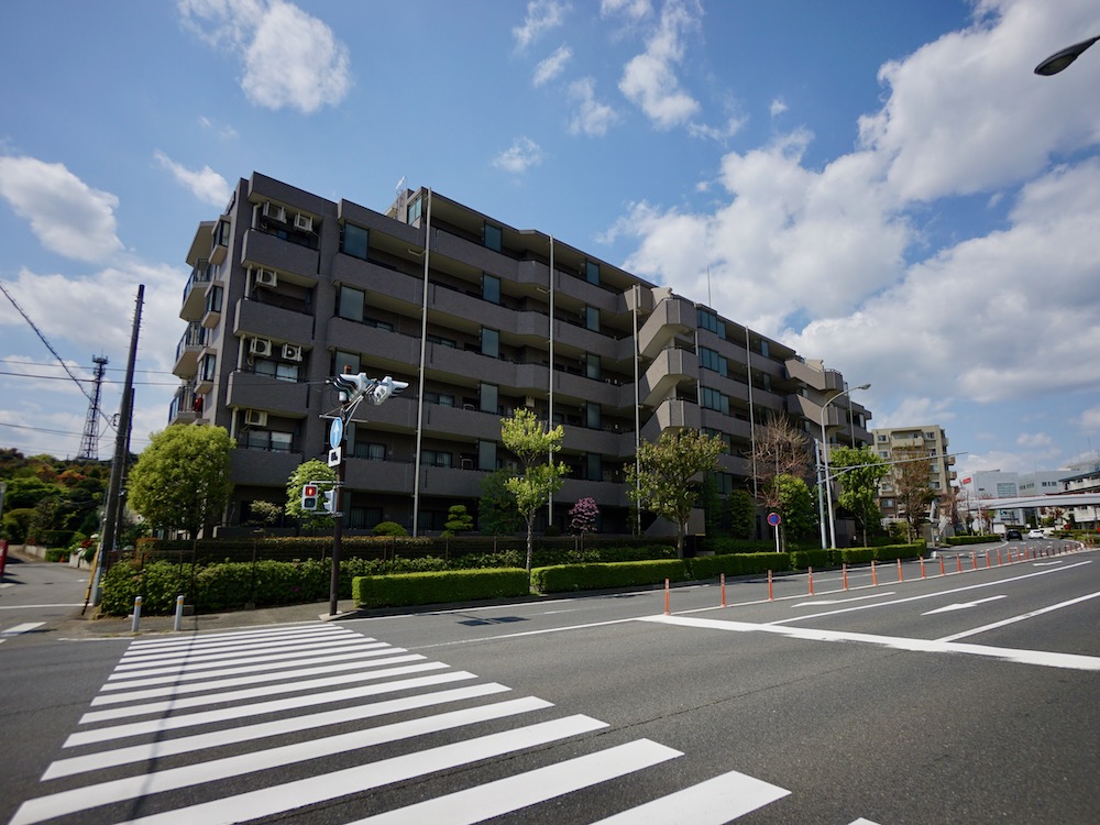 港北の緑に包まれた住まい